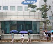 Nikkei: Kinh tế Việt Nam lấy lại đà tăng trưởng nhờ Samsung