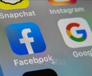 Australia nhượng bộ Google và Facebook trong việc trả phí cho nội dung tin tức