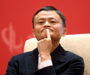 Từ 50% Alibaba vừa nâng cổ phần sở hữu tại Lazada lên 83%, Jack Ma đang toan tính gì?