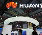 Mỹ yêu cầu các công ty viễn thông loại bỏ linh kiện Huawei