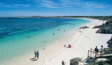 Chiếm ngưỡng 3 vùng có bãi biển đẹp “mê mẩn” nhất tại Tây Úc