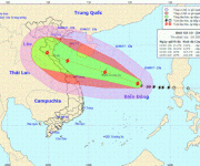 Bão số 10 có tên quốc tế là Doksuri với phạm vi và cường độ lớn, dự báo chiều tối 15/9 đến rạng sáng 16/9, bão số 10 sẽ đổ bộ vào đất liền ​Việt Nam ở khu vực Nghệ An-Hà Tĩnh.