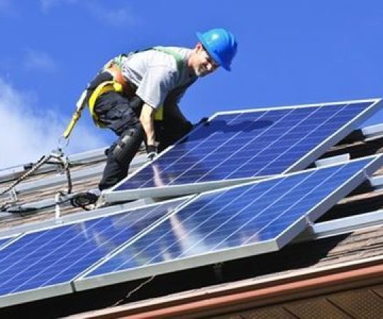 Australia đạt kỷ lục về công suất năng lượng tái tạo trong quý I hàng năm
