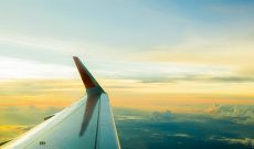 Úc: Bật mí thời điểm tốt nhất để mua vé máy bay trong năm