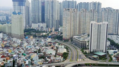 Cao ốc Sài Gòn đang ‘bóp nghẹt’ giao thông