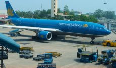 Nói hàng không giá rẻ sẽ thua lỗ, nhưng chính Vietnam Airlines vừa bất ngờ báo lỗ trong quý 2