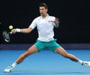 Sự cố ồn ào Djokovic: Sức khỏe cộng đồng phải đứng trên thể thao