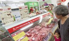 Giá thịt lợn vẫn cao mặc dù thuộc hàng đang… giải cứu
