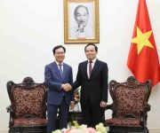 Samsung hỗ trợ Việt Nam đào tạo nguồn nhân lực trong ngành bán dẫn