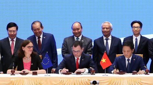 Ủy ban Thương mại EU thông qua Hiệp định thương mại tự do với Việt Nam – EVFTA