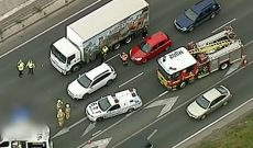Melbourne: Xảy ra tai nạn chết người, West Gate Bridge rơi vào tình trạng tê liệt