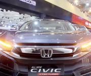 300 xe Honda Civic mới bị triệu hồi tại Việt Nam