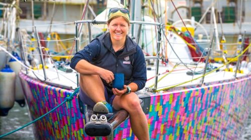 Nữ vận động viên thuyền buồm Úc từ bỏ nỗ lực chinh phục Nam Cực
