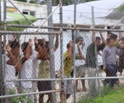 Chính phủ Úc phải bồi thường 70 triệu AUD cho người tỵ nạn bị giam giữ trên đảo Manus