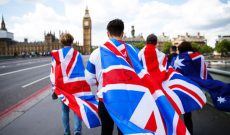 Brexit “cứng” có thể khiến người Anh nghèo đi