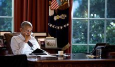 Những khoảnh khắc đầy cảm xúc của Tổng thống Barack Obama trong năm cuối cùng tại Nhà Trắng